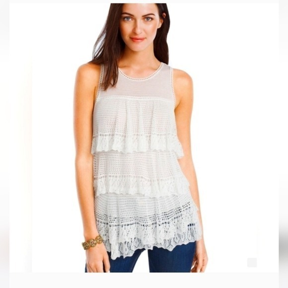 WHBM Sleeveless Knit Tank‎ Tiered Crochet Lace Boho Beachy Dainty Soft Girl - Picture 1 of 14